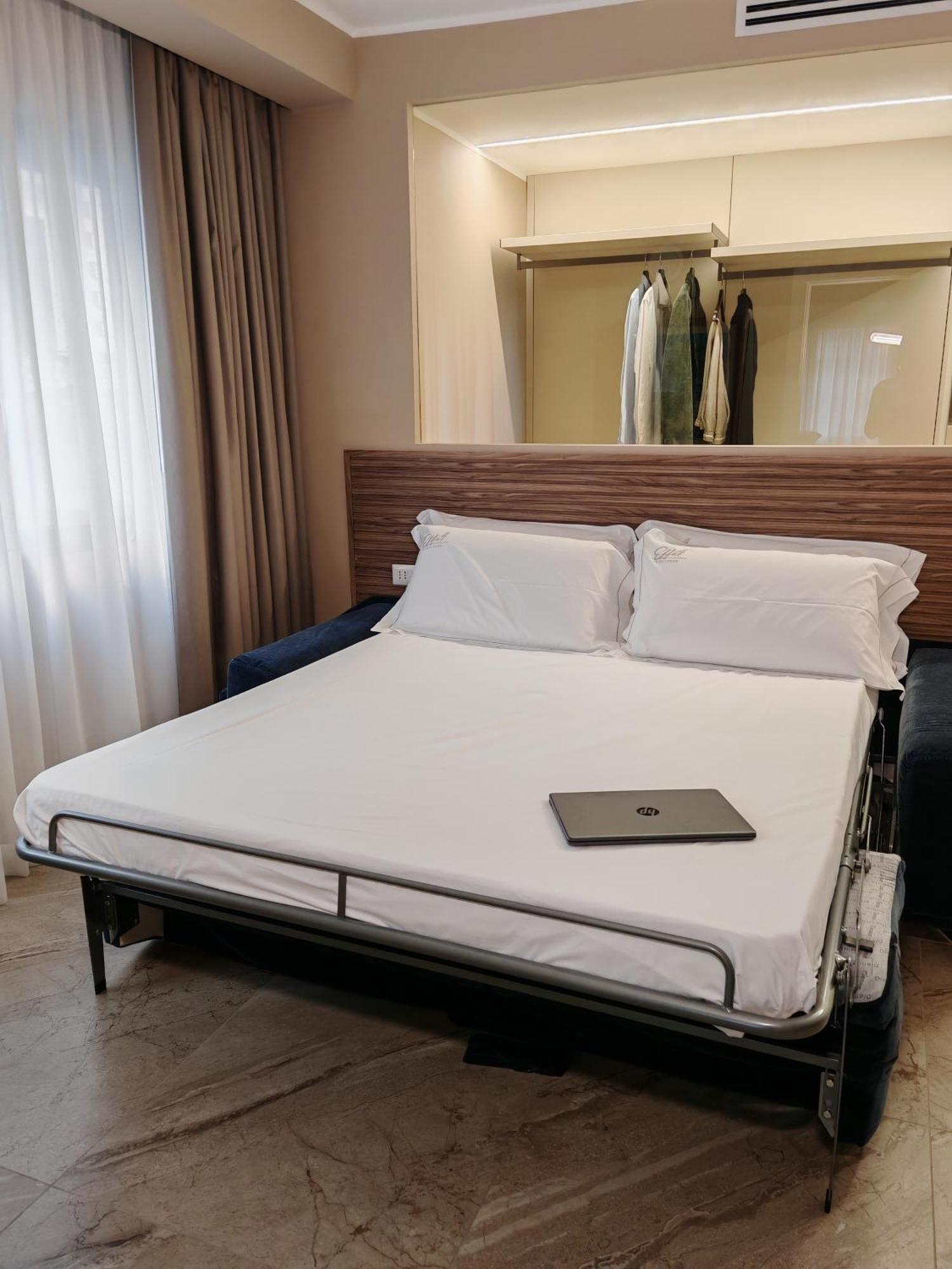 Effe4 Lovely Room Bari Exterior photo
