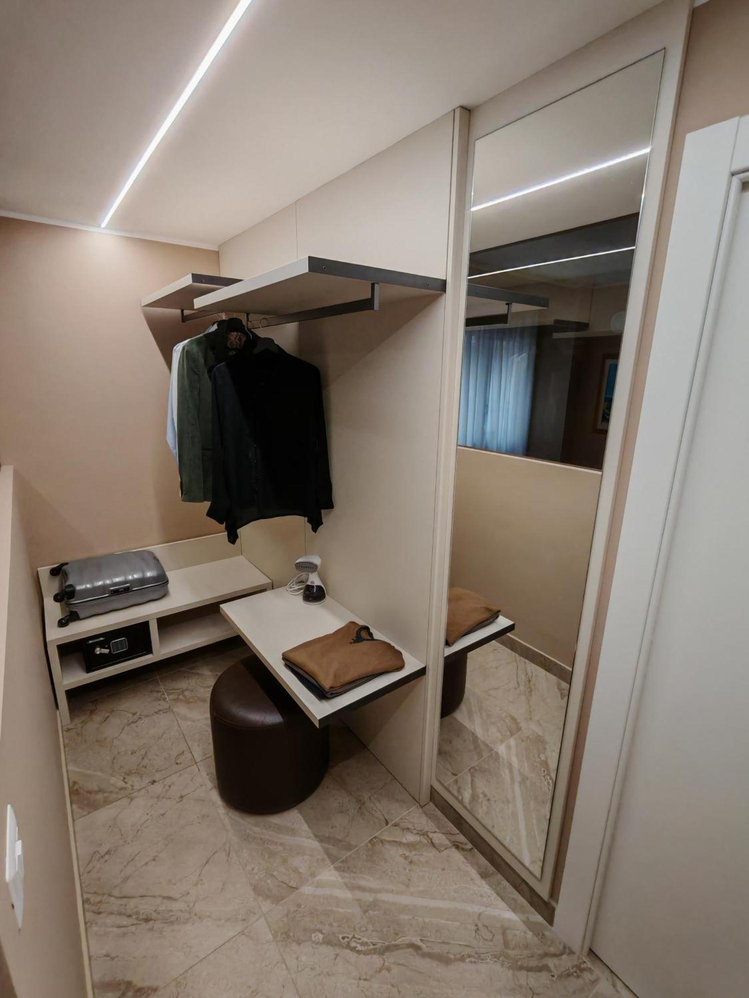 Effe4 Lovely Room Bari Exterior photo